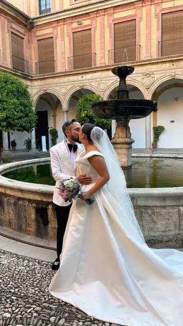 Eme de Amores y Muna el día de su boda Eme de Amores y Muna el día de su boda