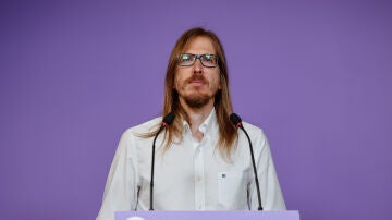 El secretario de Organización y portavoz de Podemos, Pablo Fernández