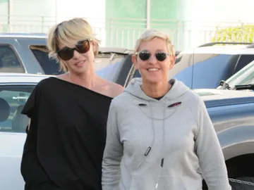 Ellen DeGeneres y su mujer Portia de Rossi Ellen DeGeneres y su mujer Portia de Rossi