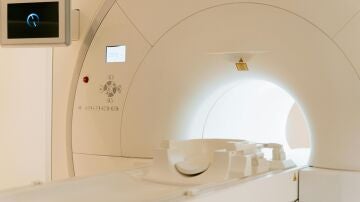 Máquina de resonancia magnética. 