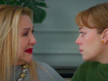  Leyla bendice a Bahar y Timur mientras Evren lo aguanta todo por amor 