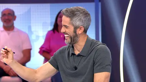 Rosa, confundida con el balance que hace Roberto Leal sobre su dinero acumulado Rosa, confundida con el balance que hace Roberto Leal sobre su dinero acumulado