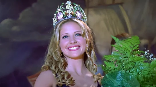 Sarah Michelle Gellar como Heln Shivers en Se lo que hicisteis el último verano Sarah Michelle Gellar como Heln Shivers en Se lo que hicisteis el último verano