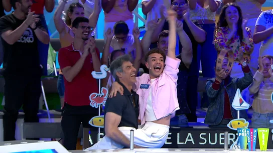 ¡De la nada a los 2.000 euros en segundos! Richard gana el panel con bote y se queda muy cerca de la gran final ¡De la nada a los 2.000 euros en segundos! Richard gana el panel con bote y se queda muy cerca de la gran final