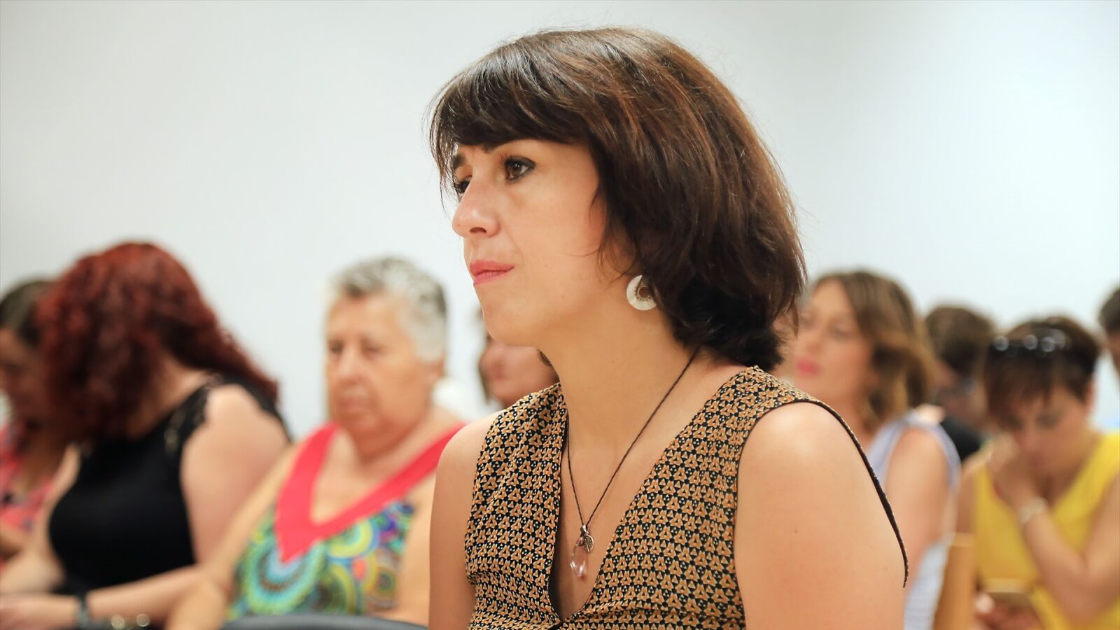 El hijo mayor de Juana Rivas pide en una carta que escuchen a su hermano y denuncia a Arcuri por lo ocurrido en el punto de encuentro