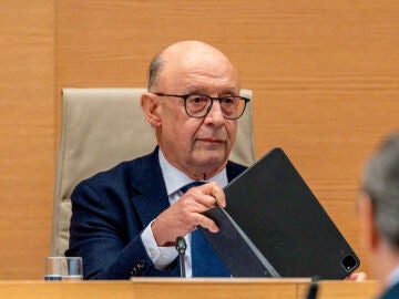 A3 Noticias 2 (21-07-25) Hacienda impulsó ayudas a renovables que contrataron con el despacho de Montoro a través de los PGE