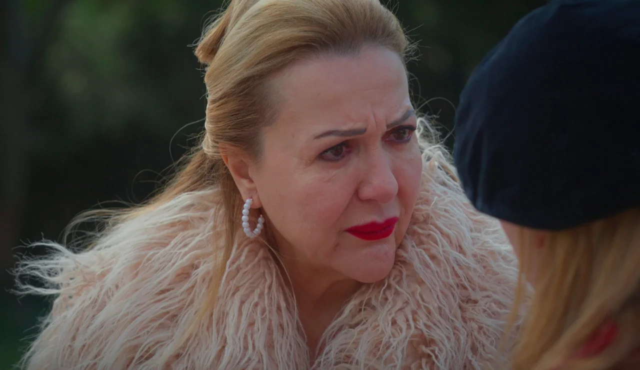 “Yo soy su madre”: Leyla se derrumba y desvela que Timur es su hijo