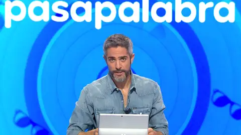 Roberto Leal, fulminante con Manu y con Rosa: “¡No se conocen ninguna!” Roberto Leal, fulminante con Manu y con Rosa: “¡No se conocen ninguna!”