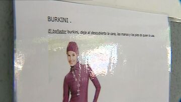Cartel sobre los burkinis