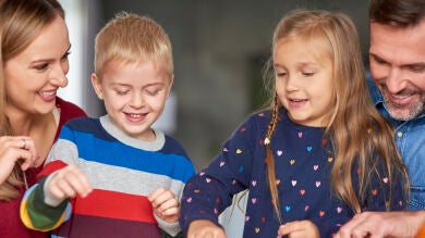 Juegos recomendados para niños con TDAH: estimulan su atención, memoria y autocontrol