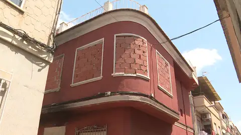 Casa tapiada Casa tapiada