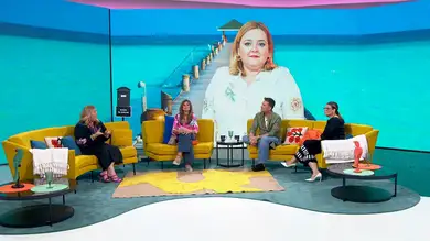 Desenmascarada la colaboradora acusada por sus compañeros de disfrutar de unas vacaciones a gastos pagados: Desenmascarada la colaboradora acusada por sus compañeros de disfrutar de unas vacaciones a gastos pagados: