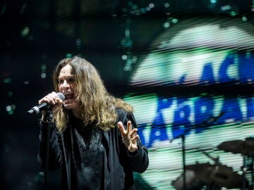 Ozzy Osbourne en un concierto de Black Sabbath Ozzy Osbourne en un concierto de Black Sabbath
