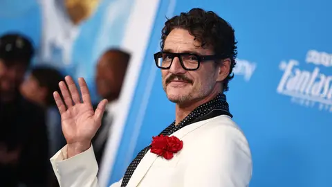 Pedro Pascal en la premiere de Los 4 Fantásticos en Los Angeles Pedro Pascal en la premiere de Los 4 Fantásticos en Los Angeles