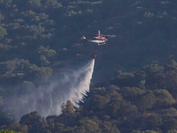 Helicóptero en el incendio de Córdoba 
