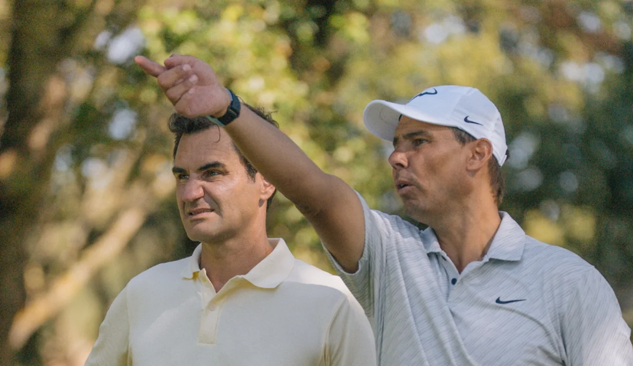 Nadal y Federer jugando juntos al golf