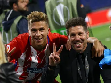 Diego Simeone y su hijo Gianluca en 2018 Diego Simeone y su hijo Gianluca en 2018