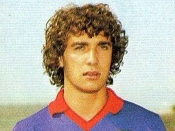 El futbolista de la Fiorentina Celeste Pin El futbolista de la Fiorentina Celeste Pin
