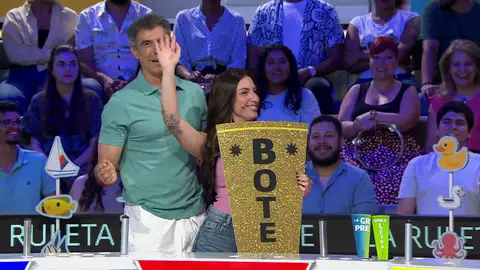 ¿Cumplirá su promesa? Paula se compromete a disfrazarse de La ruleta de la suerte ¿Cumplirá su promesa? Paula se compromete a disfrazarse de La ruleta de la suerte