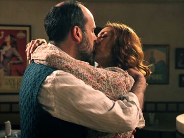 Manuela y Gaspar dan un paso más en su relación y… ¡se dejan llevar por la pasión!