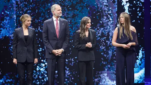 Los reyes Felipe y Letizia, la princesa Leonor y la infanta Sofía en los Premios Princesa de Girona Los reyes Felipe y Letizia, la princesa Leonor y la infanta Sofía en los Premios Princesa de Girona