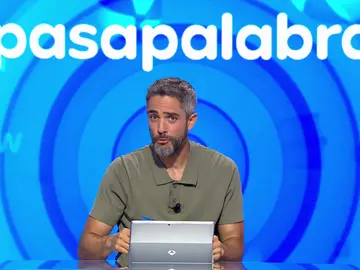 El reproche de Roberto Leal a Manu y a Rosa: “Con el presentador no hay ni un detalle” El reproche de Roberto Leal a Manu y a Rosa: “Con el presentador no hay ni un detalle”