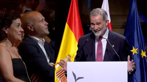 El momento del rey Felipe VI con Iniesta El momento del rey Felipe VI con Iniesta