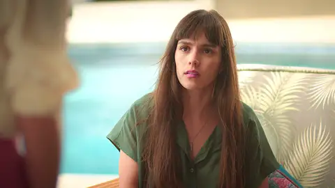 Álvaro descubre el secreto de Patricia y César sigue investigando el asesinato del director del orfanato Álvaro descubre el secreto de Patricia y César sigue investigando el asesinato del director del orfanato