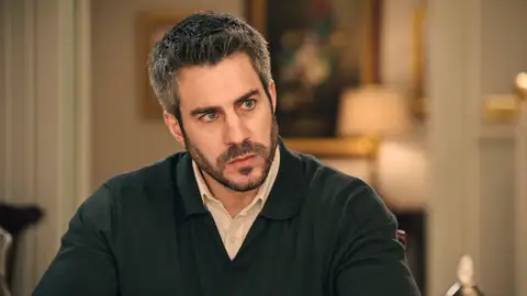 Begoña y Andrés vuelven a enfrentarse por Gabriel: “Estoy conociendo una parte de ti que no me gusta nada” Begoña y Andrés vuelven a enfrentarse por Gabriel: “Estoy conociendo una parte de ti que no me gusta nada”