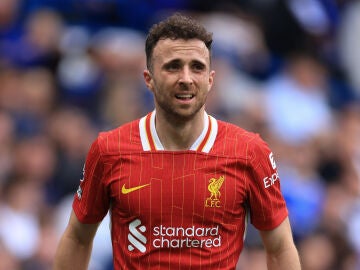 Diogo Jota durante un partido con el Liverpool