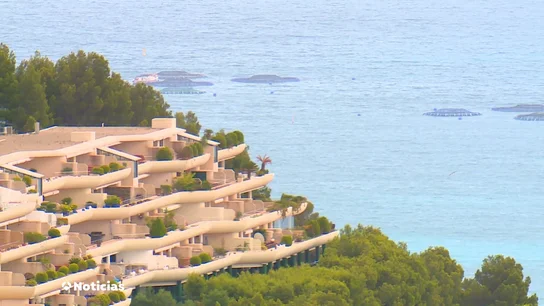 La Costa Blanca como alternativa a Baleares: "El 90% de los nuevos propietarios de casas de lujo son extranjeros" La Costa Blanca como alternativa a Baleares: "El 90% de los nuevos propietarios de casas de lujo son extranjeros"