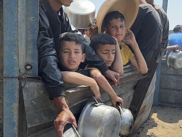 A3 Noticias Fin de Semana (27-07-25) Israel anuncia una "pausa táctica" diaria para permitir ayuda humanitaria en Gaza