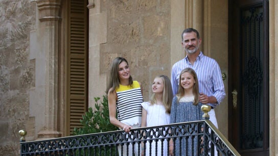 Posado de la Familia Real en Marivent