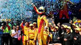 Álex Palou celebra su victoria en el Monterey Grand Prix Álex Palou celebra su victoria en el Monterey Grand Prix