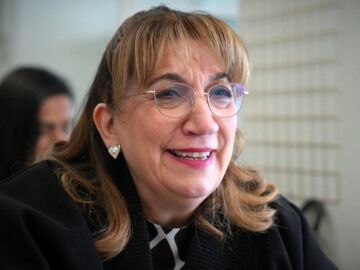 Uras estalla ante Efsun por criticar a Bahar y la pone en su sitio: "No permito que hables as&iacute; de mi madre"