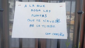 Imagen del cartel que creó la vecina. 