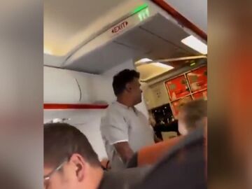 Detenido avión Glasgow