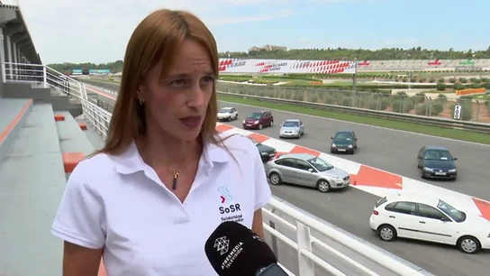 La entrega de coches se ha celebrado en la pista del circuito Ricardo Tormo de Cheste La entrega de coches se ha celebrado en la pista del circuito Ricardo Tormo de Cheste