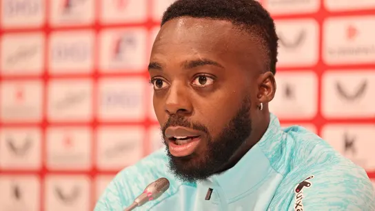 Iñaki Williams en rueda de prensa Iñaki Williams en rueda de prensa