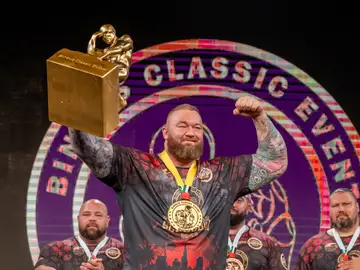 Hafthor Bjornsson en el 'Binous Classic 2024' celebrado en Dubai Hafthor Bjornsson en el 'Binous Classic 2024' celebrado en Dubai