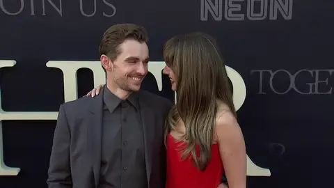 Dave Franco y Alison Brie Dave Franco y Alison Brie