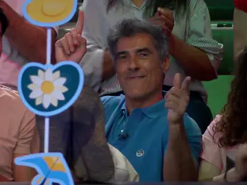 Jorge Fernández se camufla entre el público para disfrutar de ‘El tiburón’ Jorge Fernández se camufla entre el público para disfrutar de ‘El tiburón’