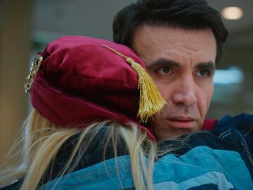 Timur, entre sus dos madres: del fr&iacute;o encuentro con Nevra al abrazo de Leyla que lo desarma por dentro
