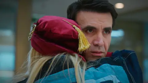 Timur, entre sus dos madres: del frío encuentro con Nevra al abrazo de Leyla que lo desarma por dentro Timur, entre sus dos madres: del frío encuentro con Nevra al abrazo de Leyla que lo desarma por dentro