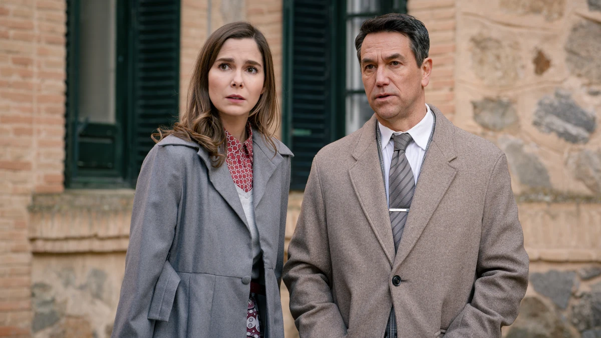 Avance semanal de Sueños de libertad: Gabriel, a punto de ser descubierto por Andrés