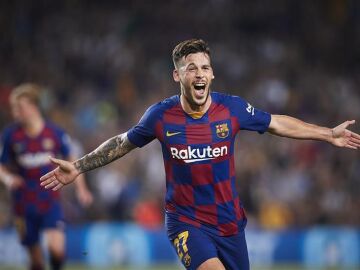 Carles Pérez, exjugador del Barça, ingresado tras un mordisco de un perro cerca de la zona genital