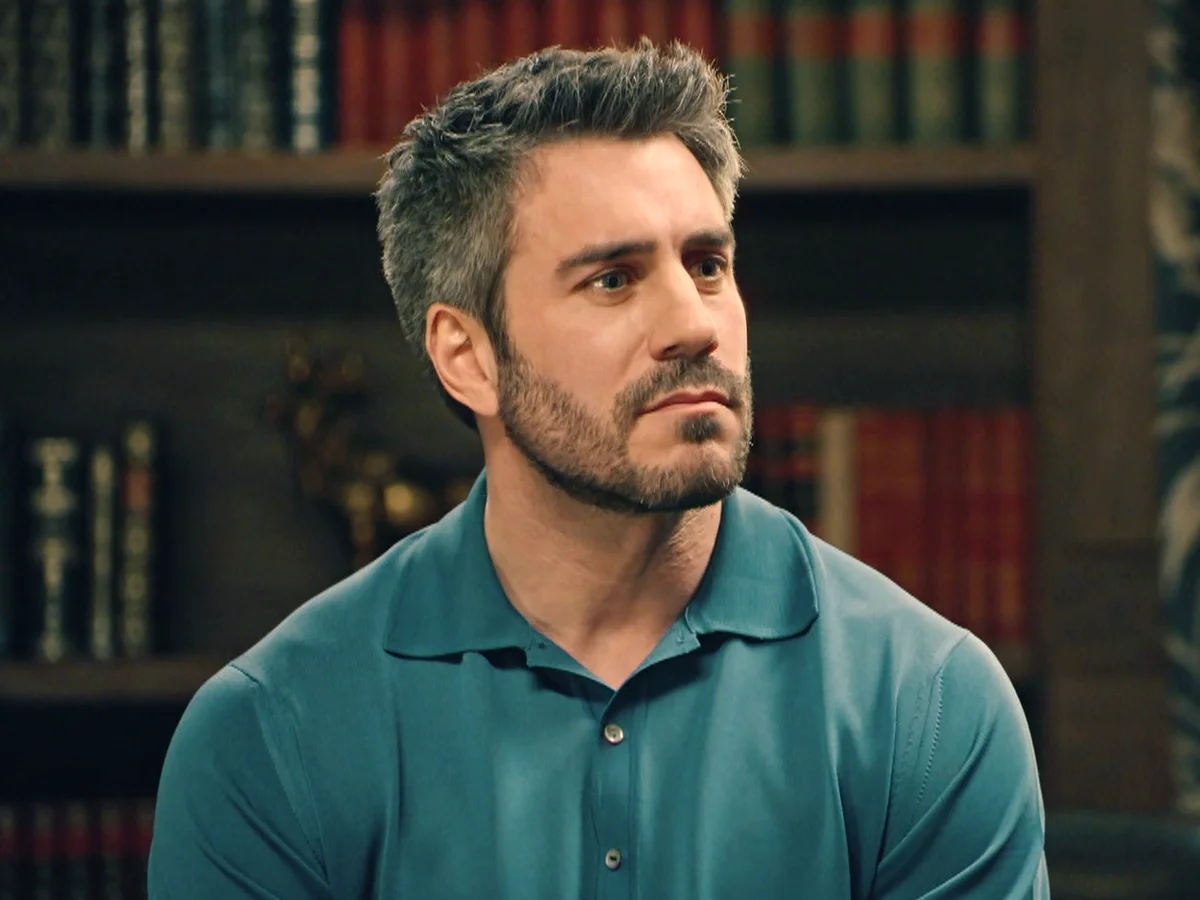 Begoña da un paso adelante con Gabriel... ¡Y se lo cuenta a Andrés!