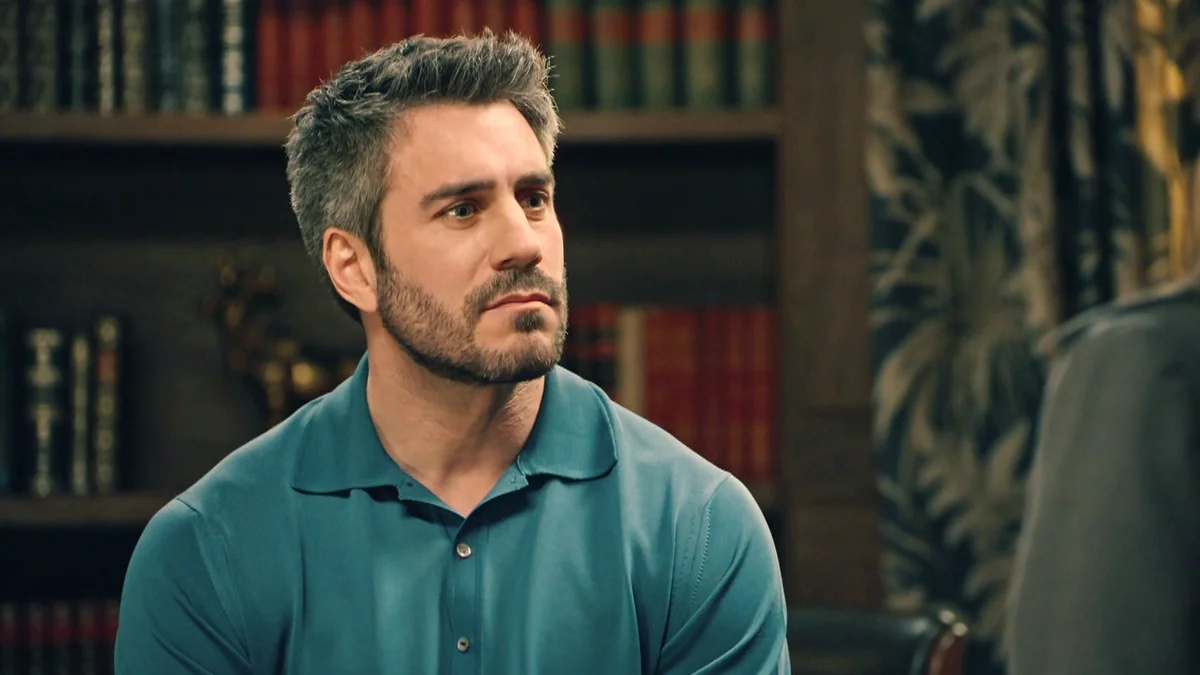 Begoña da un paso adelante con Gabriel... ¡Y se lo cuenta a Andrés!