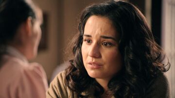 Cristina busca respuestas sobre su padre, pero Irene no sabe qué fue de él