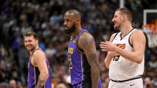 De izquierda a derecha: Doncic, LeBron y Jokic
